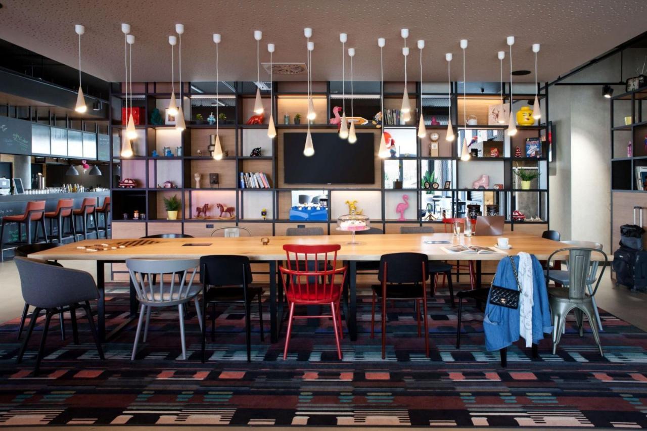 Moxy Rust Hotel Eksteriør billede